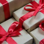 presents, gifts, traditional, ribbon, packaging, surprise, happy birthday, package, christmas, anniversary