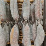 Saucisson maison et listeria : les règles d&rsquo;or.